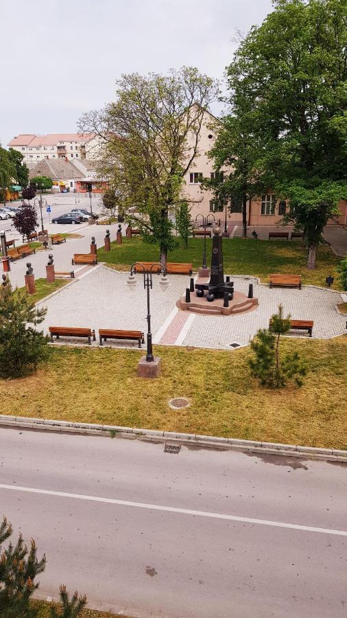 Citys Apartment Апатин Екстериор снимка